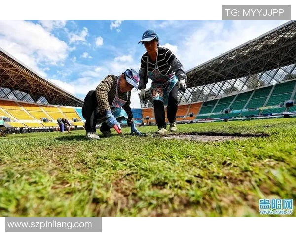赛后分析:北京篮球队与西安篮球队的比赛节奏与战术对比探讨 赛后分析:北京篮球队与西安篮球队的比赛节奏与战术对比探讨