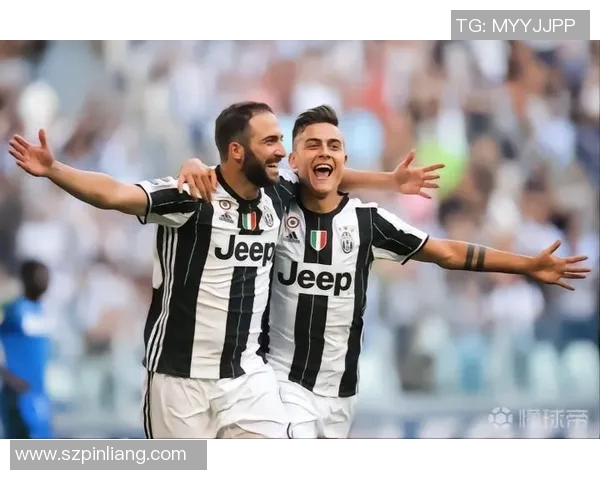 重庆足球队崛起之路:从默默无闻到杯赛争冠的成长历程 重庆足球队崛起之路:从默默无闻到杯赛争冠的成长历程