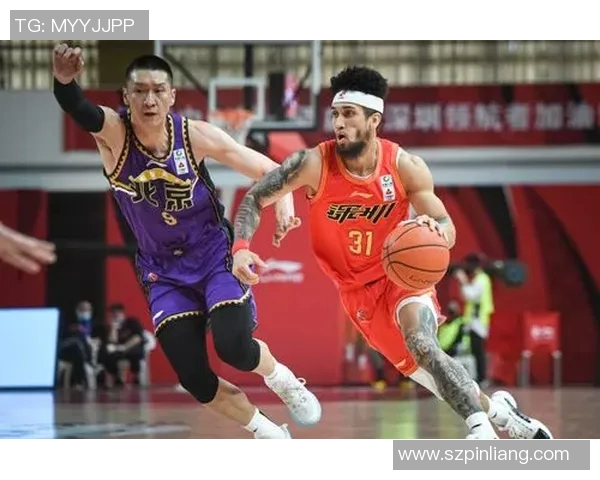 深圳篮球队荣登篮球配合排行榜第三名展现团队默契与实力 深圳篮球队荣登篮球配合排行榜第三名展现团队默契与实力