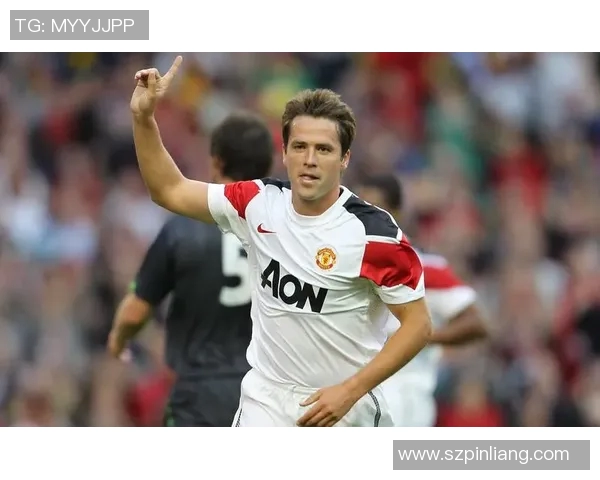 退役足球明星风采回顾合集展现他们辉煌的职业生涯与个人魅力 退役足球明星风采回顾合集展现他们辉煌的职业生涯与个人魅力